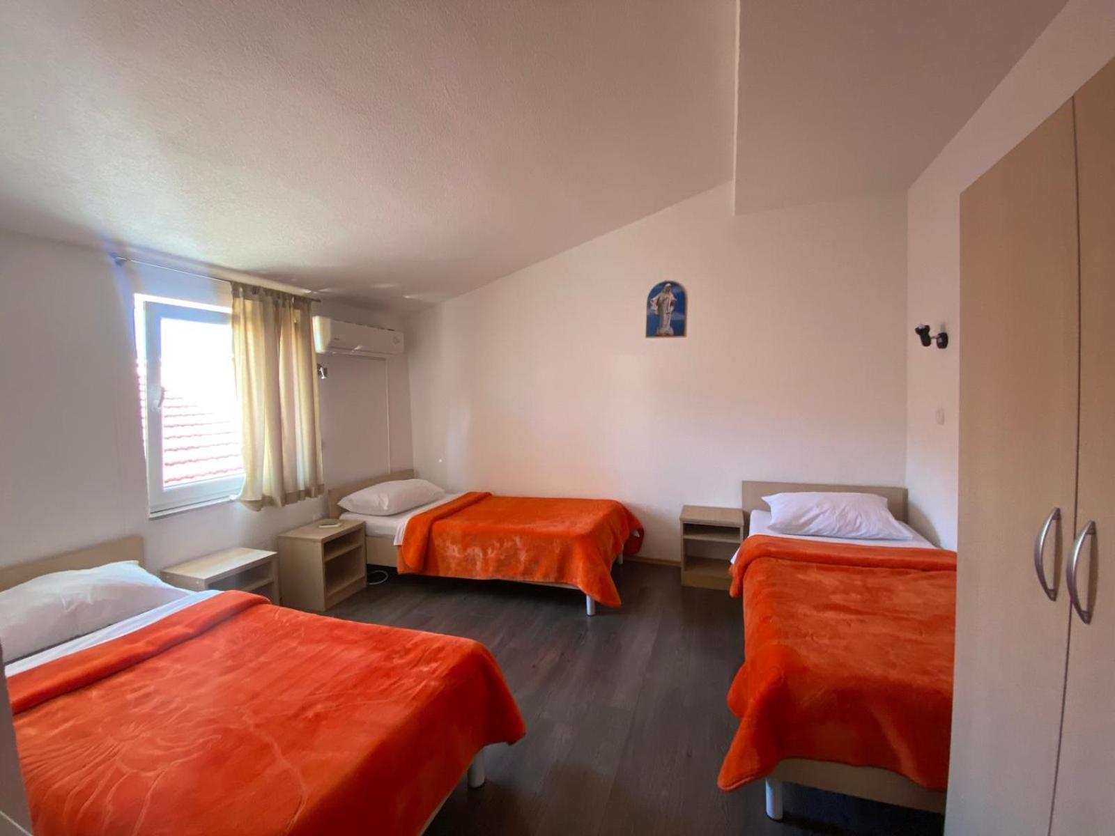 Bed and Breakfast Pansion Maglica Međugorje Exterior foto